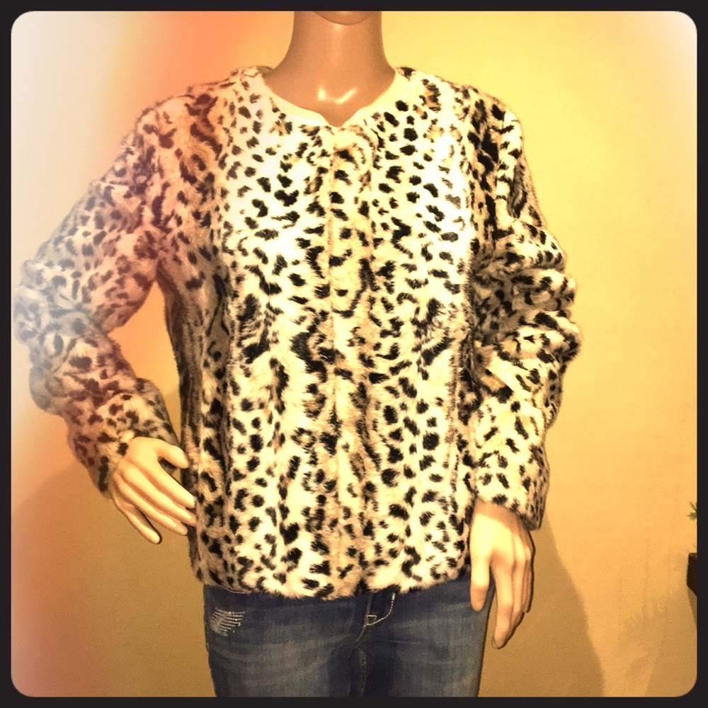 Faux fur chic jacket!